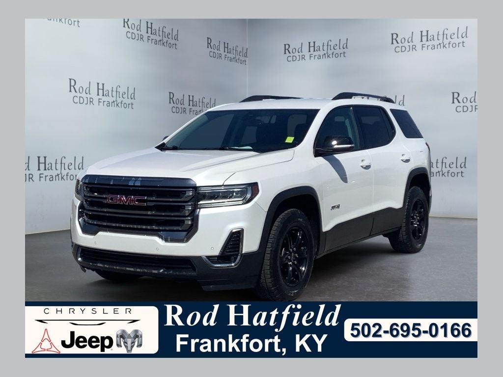 2021 GMC Acadia AWD AT4 in White Frost Tricoat — front three-quarter view